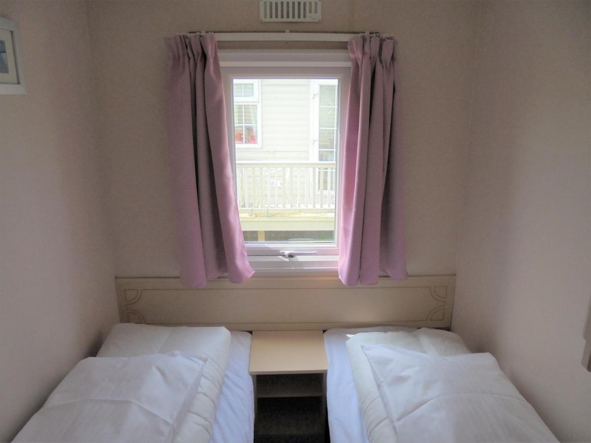 Golden Sands: Mirage Iiii:- 6 Berth, Access To The Beach Ingoldmells Exterior photo